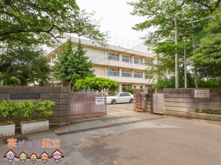 周辺環境　川口市立西中学校 撮影日(2022-06-21) 940m