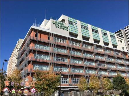 周辺環境　荒川区立第三中学校 徒歩7分。 530m