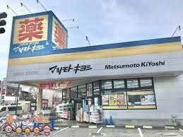ӊ@}cgLVkzJX k8B 570m