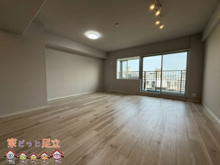 rO@rO