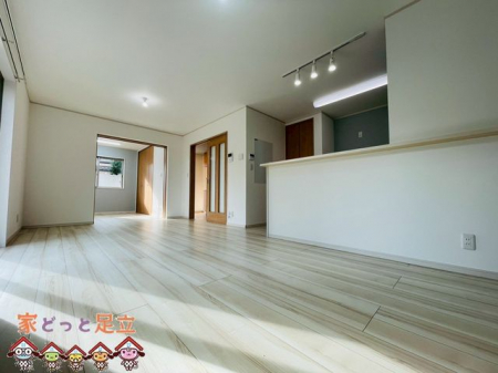 ���r���O�@���r���O