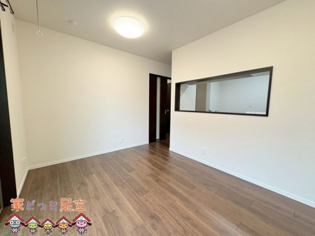 ���r���O�@���r���O