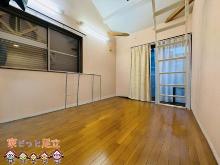 �q�������@�m��