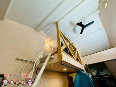 �o���R�j�[�@���[