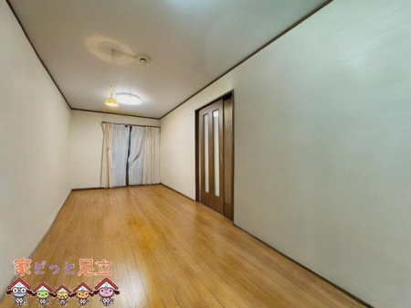 ���r���O�@���r���O