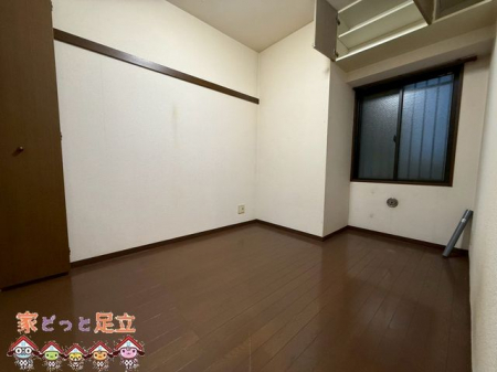 �q�������@�q������