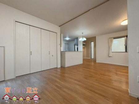 ���r���O�@���r���O