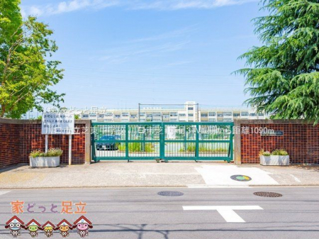 ���ӊ��@����s���œ����w�Z �B�e��(2022-05-30) 1090m