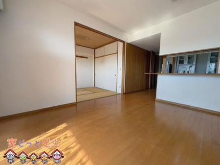 ���r���O�@���r���O