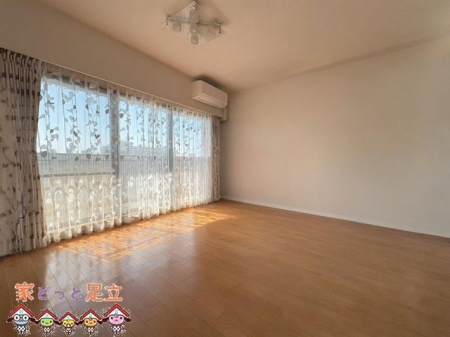 ���r���O�@���r���O